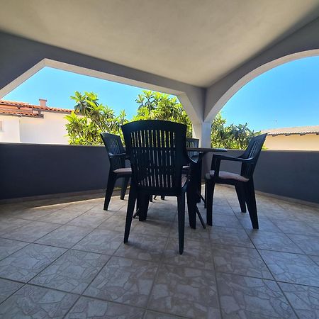 Apartments Ankora Vir Exterior photo